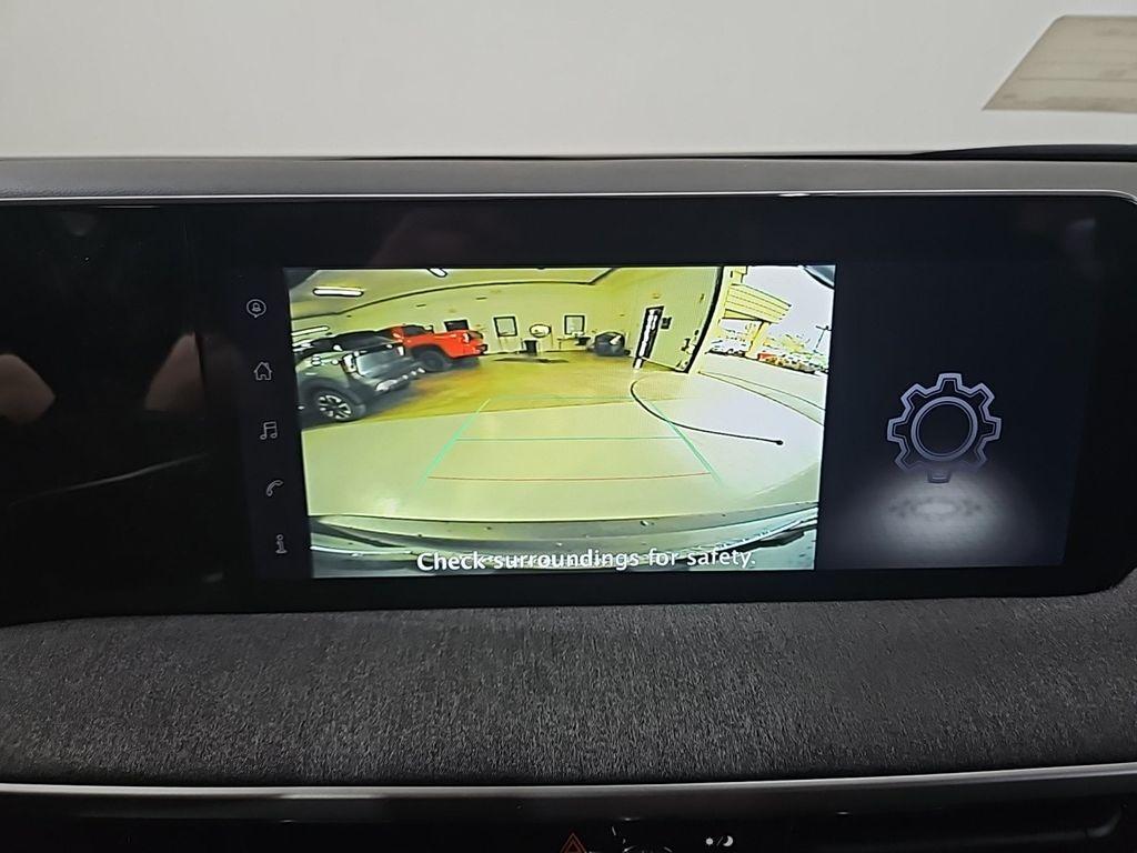 new 2025 Nissan Kicks car, priced at $27,367