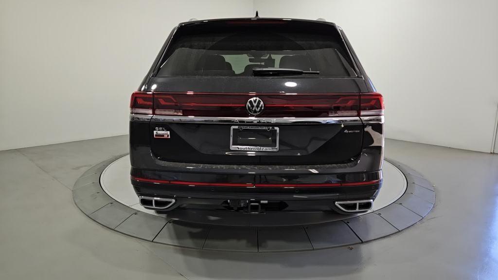 new 2025 Volkswagen Atlas car, priced at $53,736