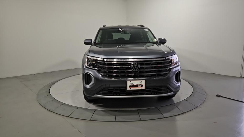 new 2024 Volkswagen Atlas car, priced at $40,768