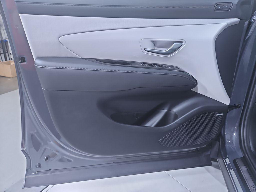 new 2025 Hyundai Tucson car, priced at $38,671