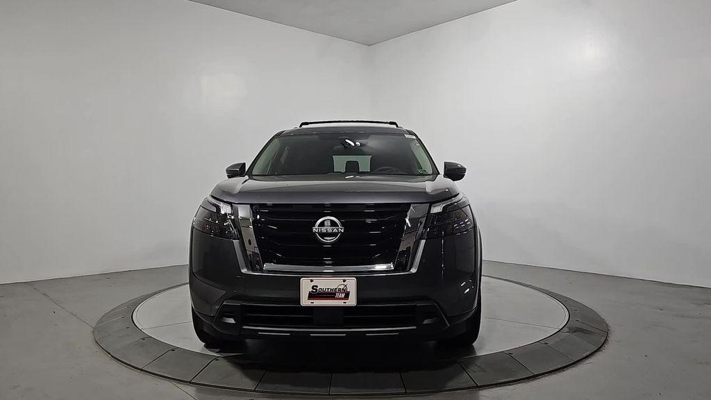 new 2025 Nissan Pathfinder car, priced at $36,493