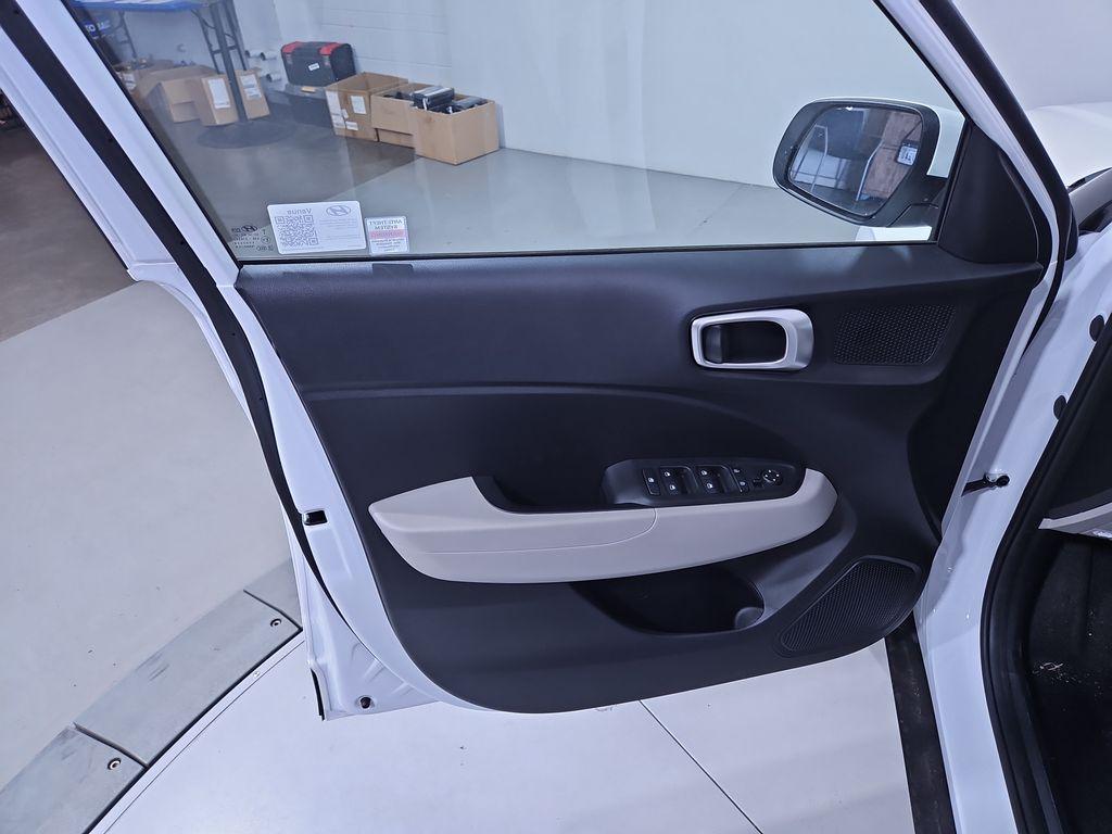 new 2025 Hyundai Venue car, priced at $22,925