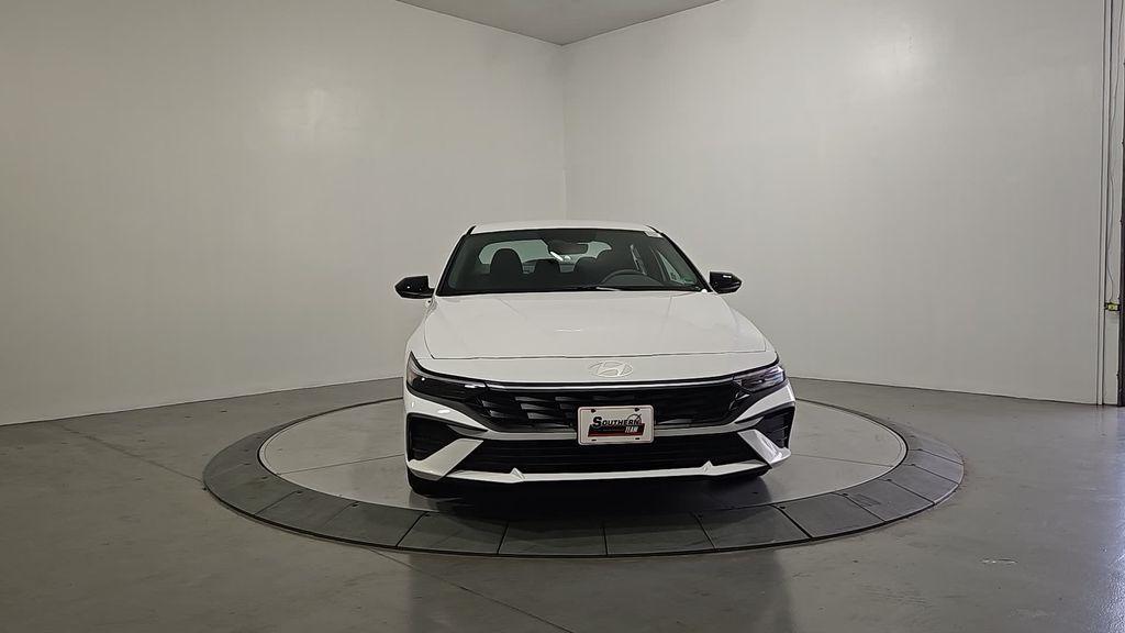 new 2025 Hyundai Elantra car, priced at $23,966