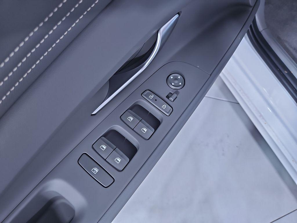 new 2025 Hyundai Elantra car, priced at $23,966