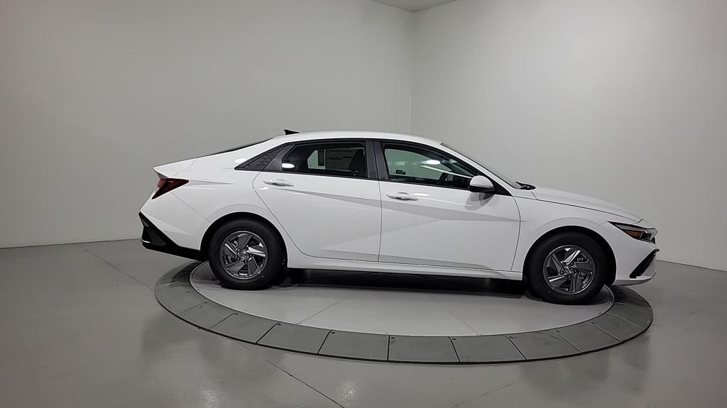 new 2024 Hyundai Elantra car, priced at $23,340
