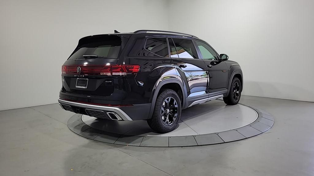 new 2024 Volkswagen Atlas car, priced at $43,253