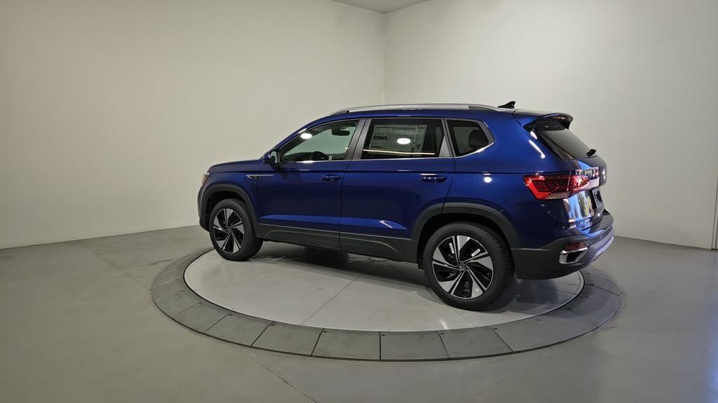 new 2024 Volkswagen Taos car, priced at $29,684