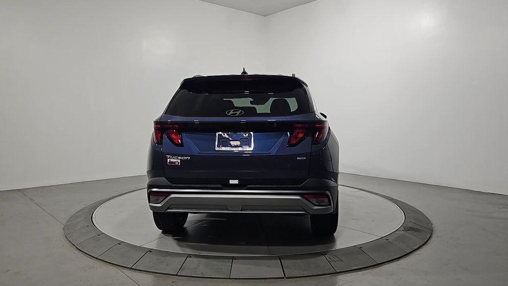 new 2026 Hyundai Tucson car, priced at $33,084