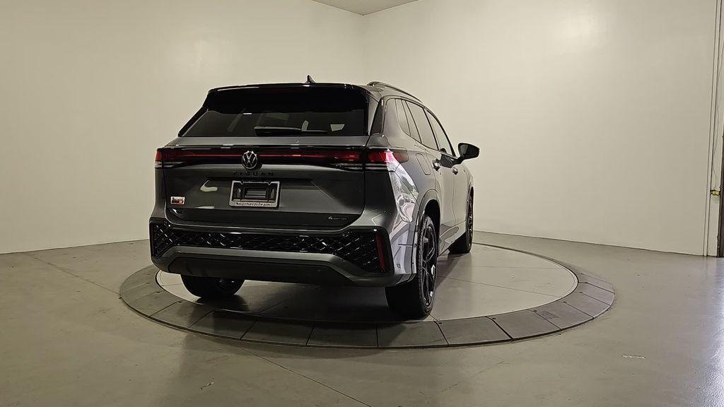 new 2025 Volkswagen Tiguan car, priced at $37,395