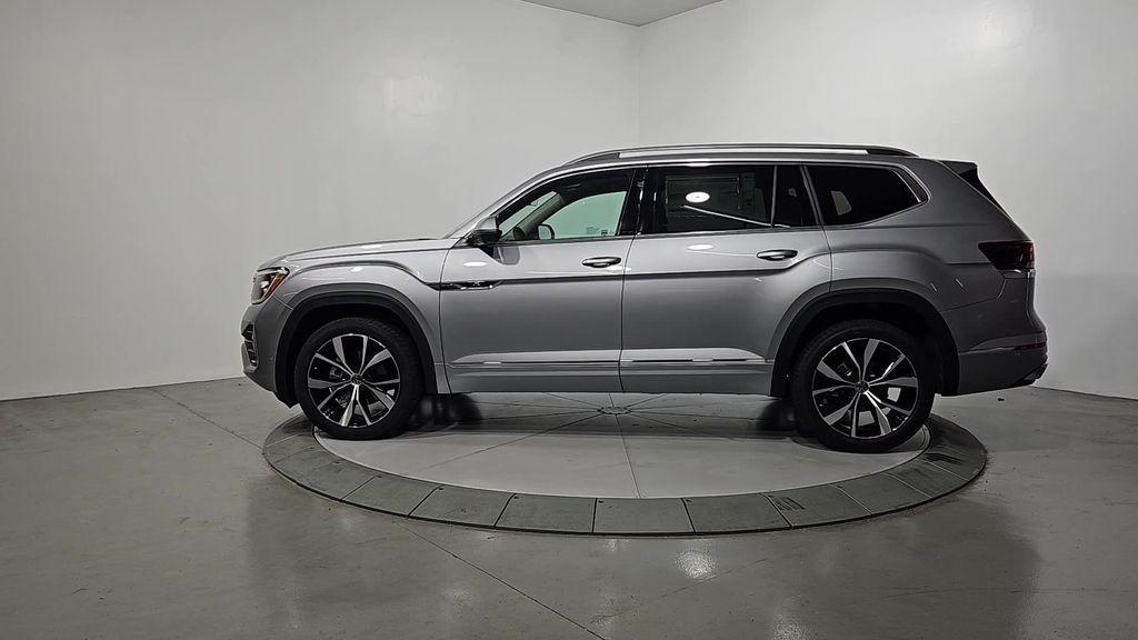new 2026 Volkswagen Atlas car, priced at $54,899