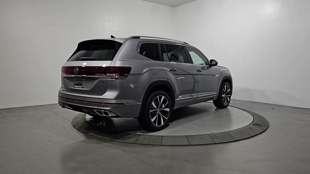 new 2026 Volkswagen Atlas car, priced at $54,899