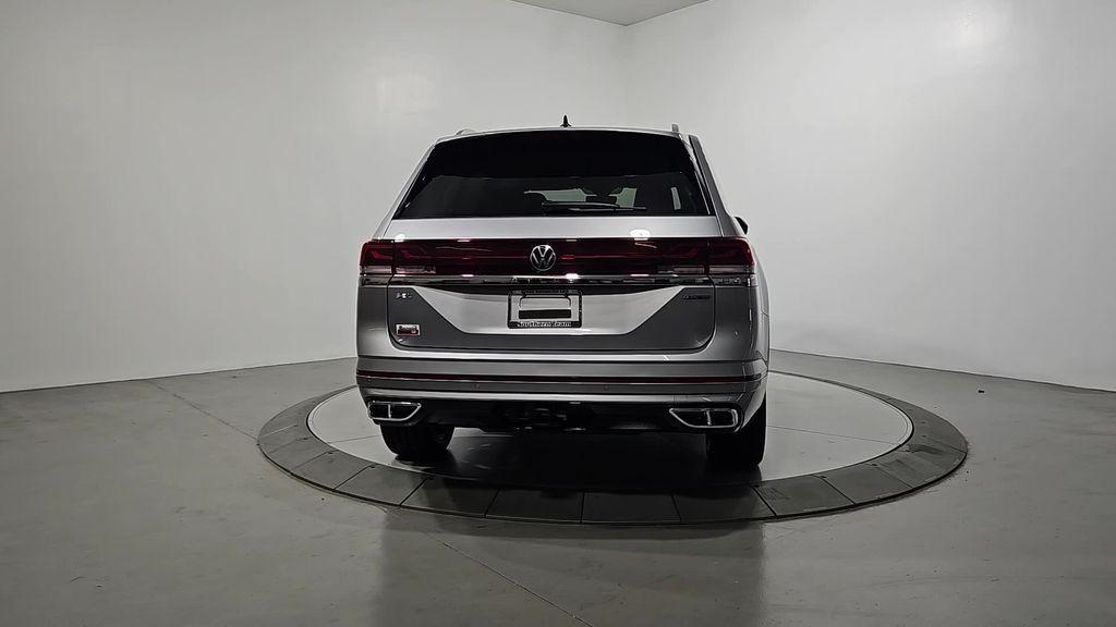 new 2026 Volkswagen Atlas car, priced at $54,899