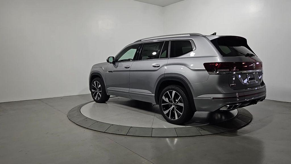 new 2026 Volkswagen Atlas car, priced at $54,899