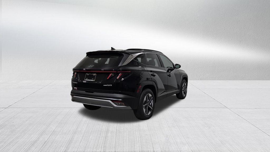 new 2025 Hyundai TUCSON Hybrid car, priced at $36,046