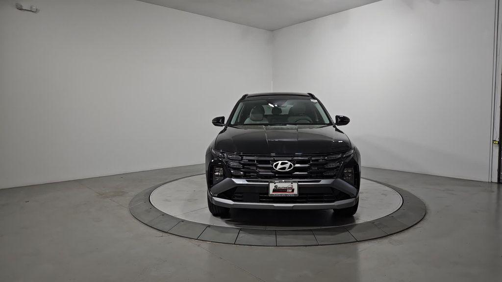 new 2025 Hyundai TUCSON Hybrid car, priced at $36,046