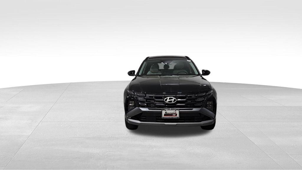new 2025 Hyundai TUCSON Hybrid car, priced at $36,046