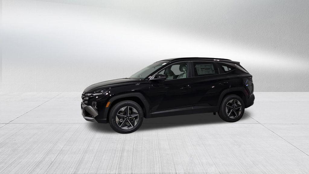 new 2025 Hyundai TUCSON Hybrid car, priced at $36,046