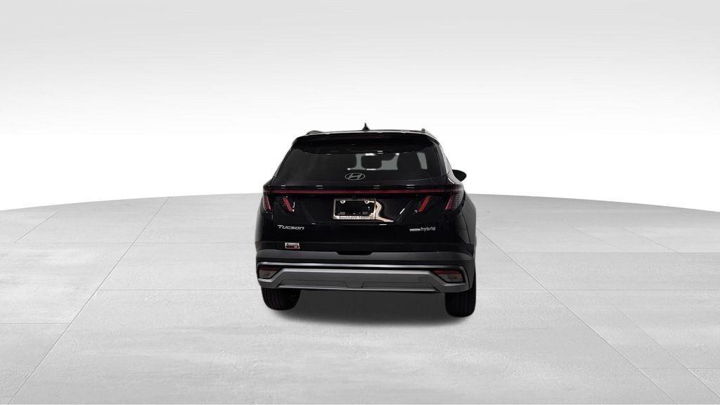 new 2025 Hyundai TUCSON Hybrid car, priced at $36,046