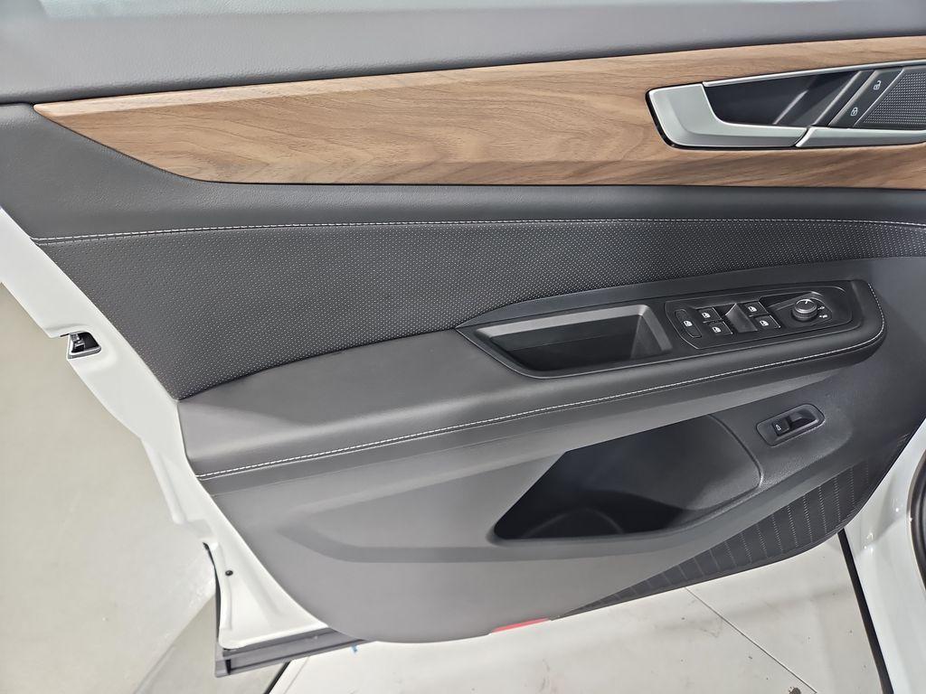 new 2026 Volkswagen Atlas car, priced at $47,760