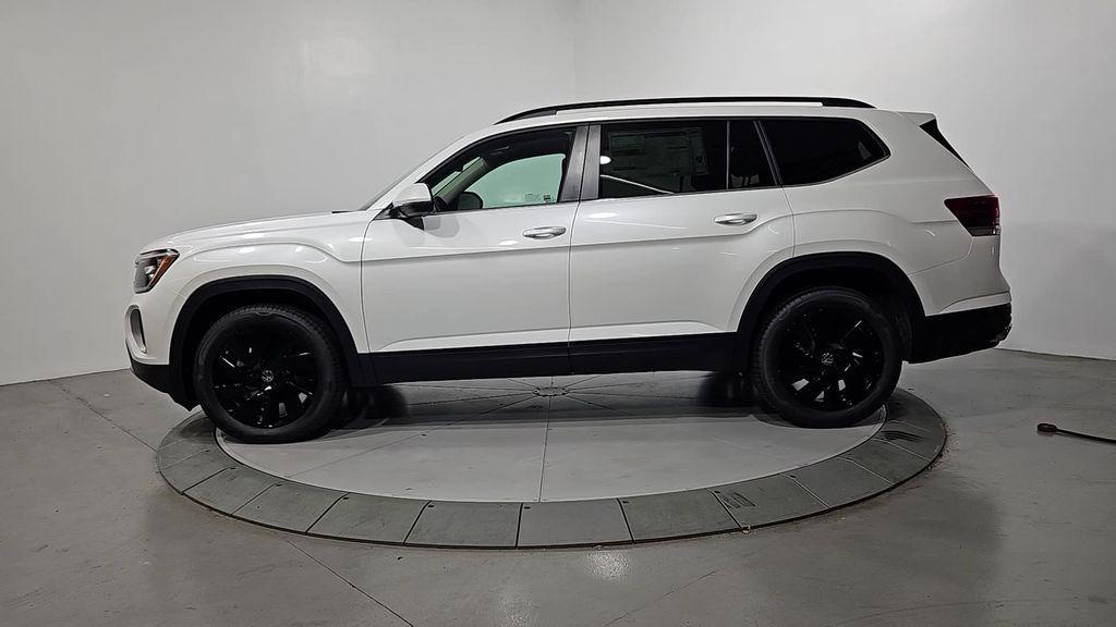 new 2026 Volkswagen Atlas car, priced at $47,760