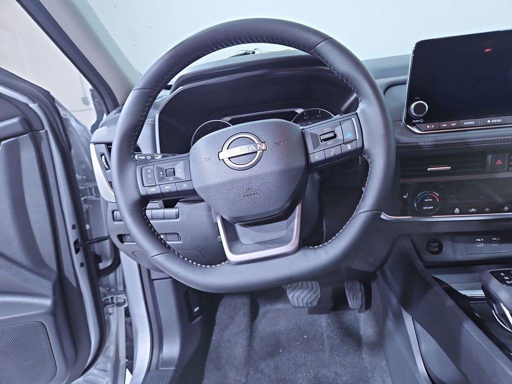 new 2025 Nissan Rogue car, priced at $35,385