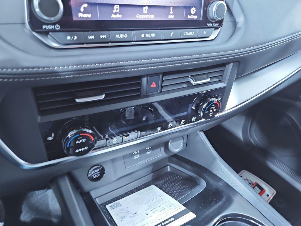 new 2025 Nissan Rogue car, priced at $35,385
