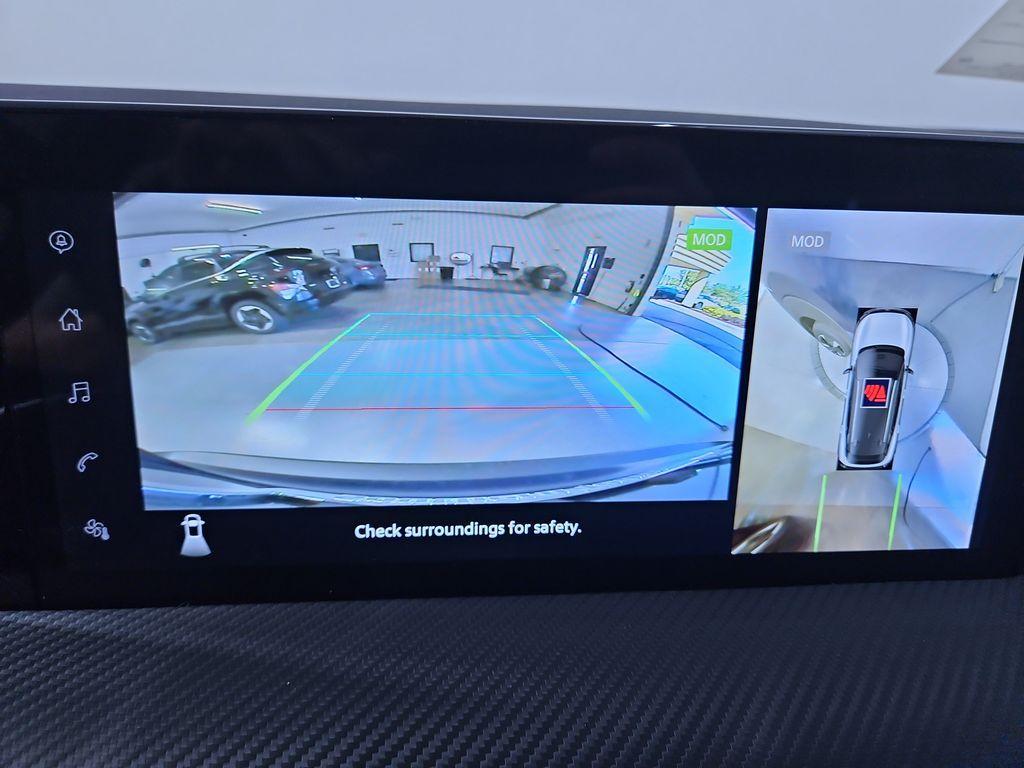 new 2025 Nissan Kicks car, priced at $29,537