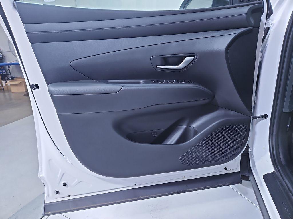 new 2025 Hyundai Tucson car, priced at $32,628