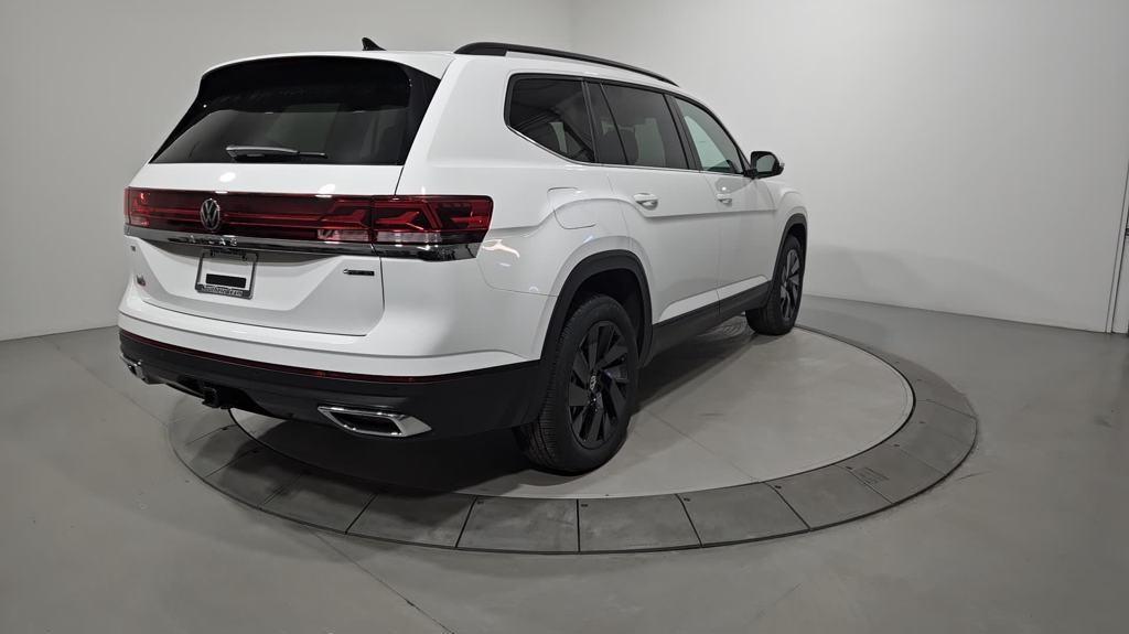 new 2025 Volkswagen Atlas car, priced at $44,410