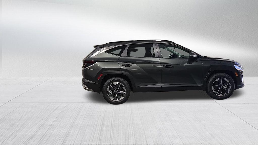 new 2025 Hyundai TUCSON Hybrid car, priced at $36,164