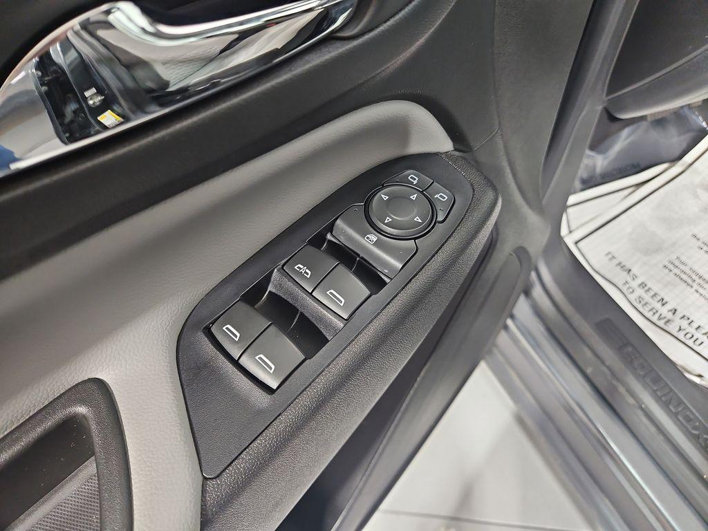 used 2019 Chevrolet Equinox car, priced at $15,065