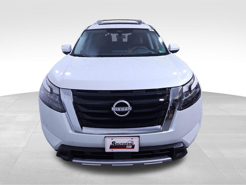 new 2025 Nissan Pathfinder car, priced at $50,765