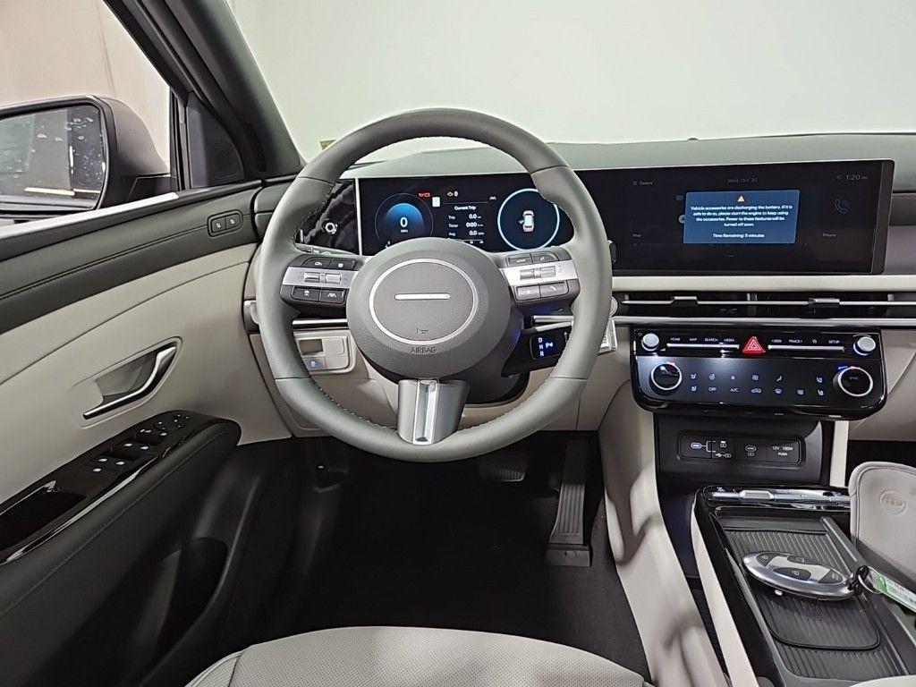 new 2025 Hyundai Tucson car, priced at $38,976