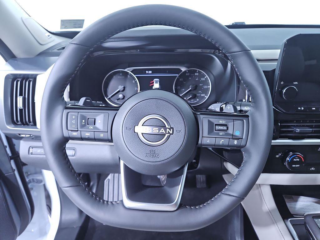 new 2025 Nissan Pathfinder car, priced at $46,656
