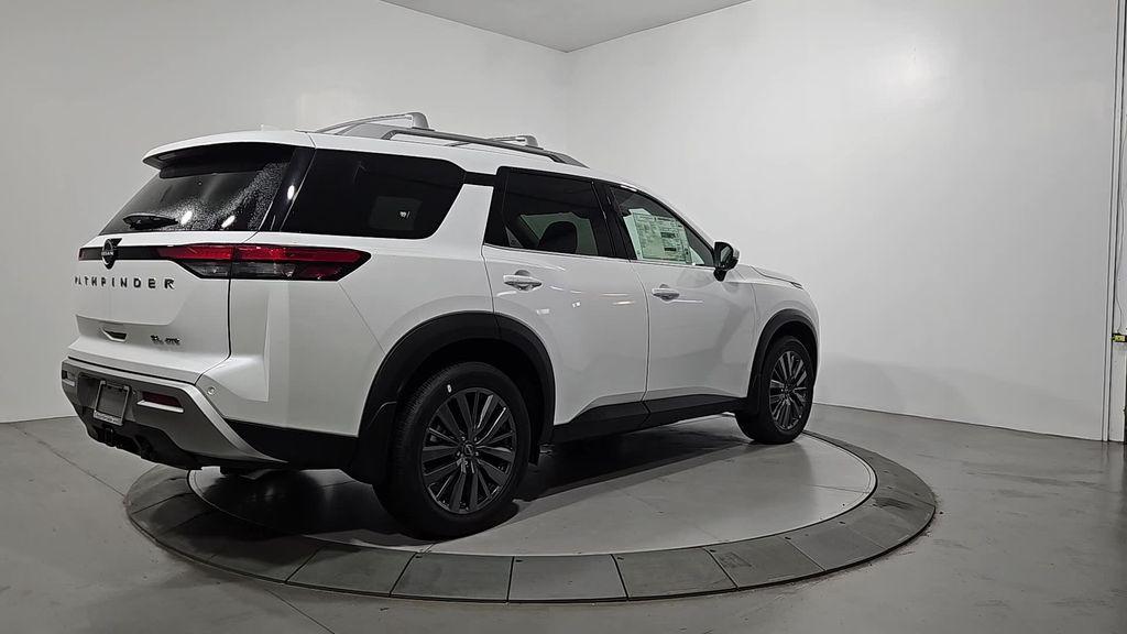 new 2025 Nissan Pathfinder car, priced at $46,656