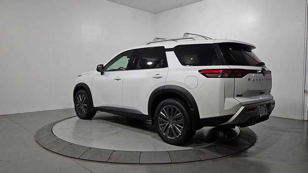 new 2025 Nissan Pathfinder car, priced at $46,656