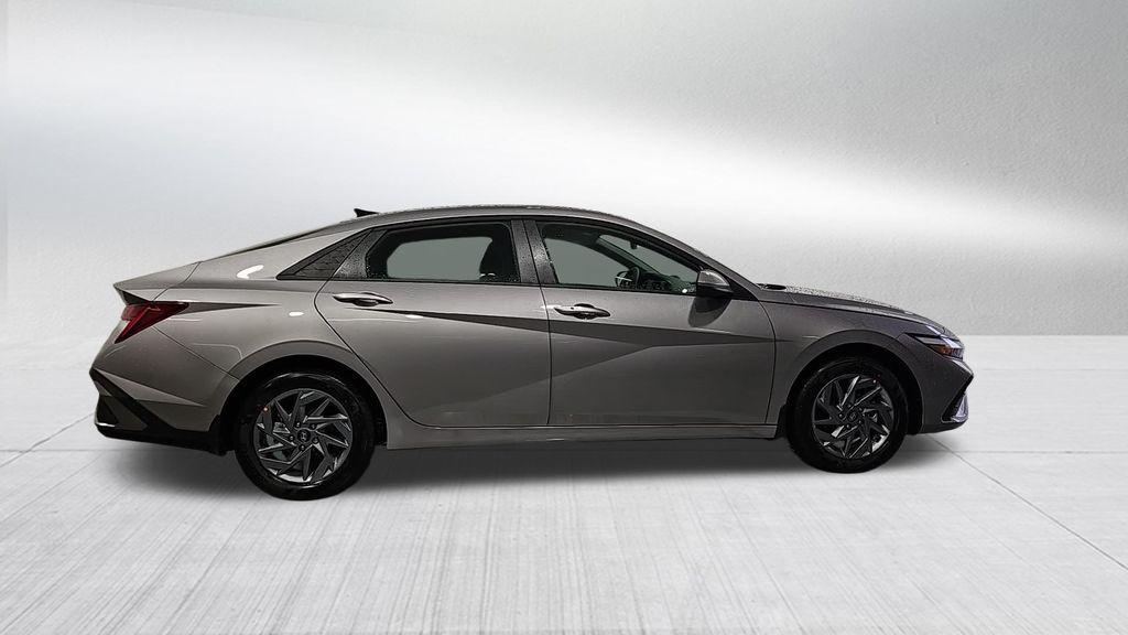 new 2025 Hyundai ELANTRA HEV car, priced at $24,438