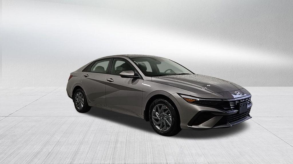 new 2025 Hyundai ELANTRA HEV car, priced at $24,438