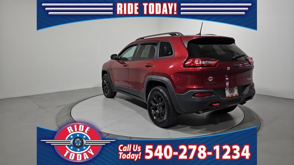 used 2017 Jeep Cherokee car, priced at $16,047