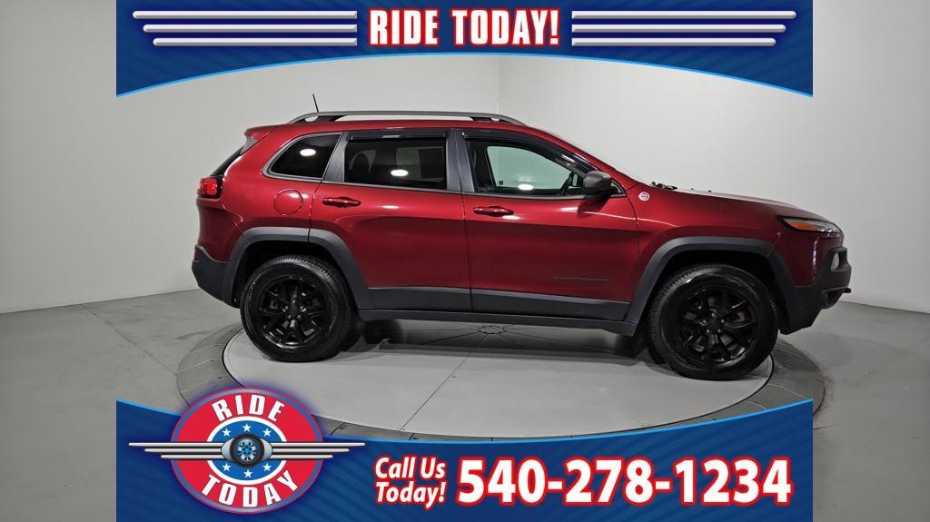 used 2017 Jeep Cherokee car, priced at $16,047