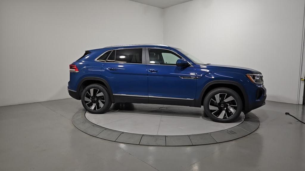 new 2025 Volkswagen Atlas Cross Sport car, priced at $44,430