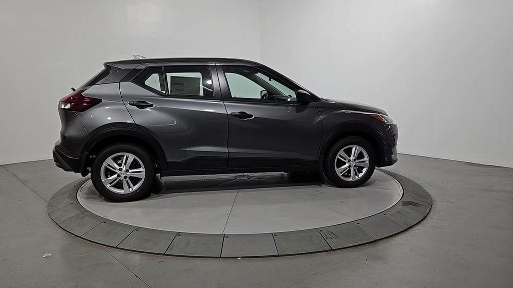 new 2025 Nissan Kicks Play car, priced at $21,886
