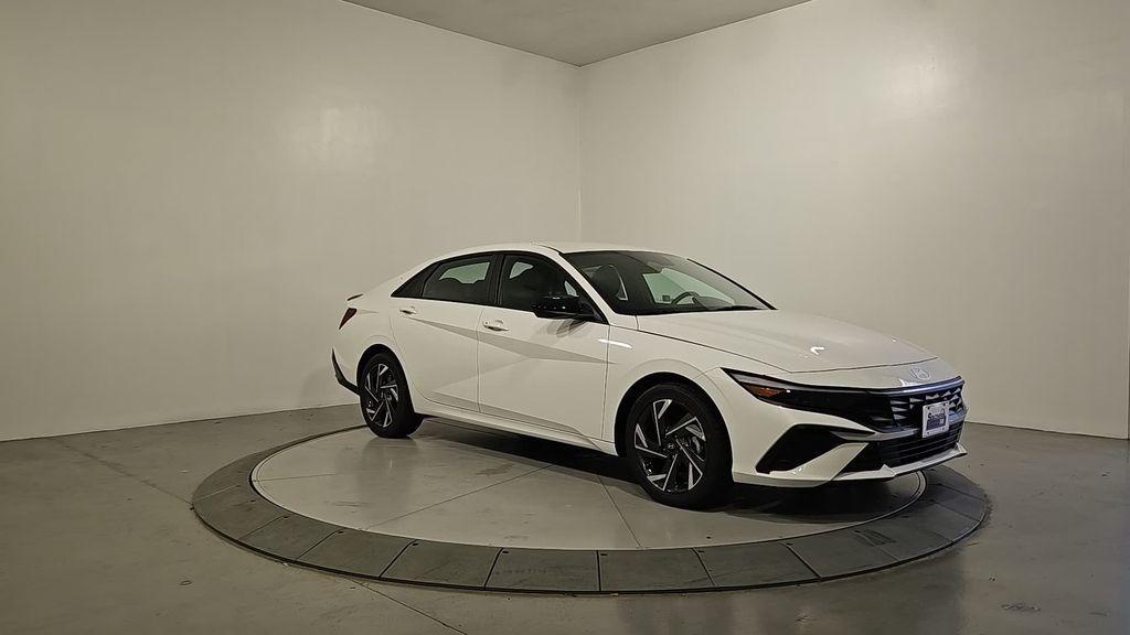 new 2025 Hyundai Elantra car, priced at $23,466