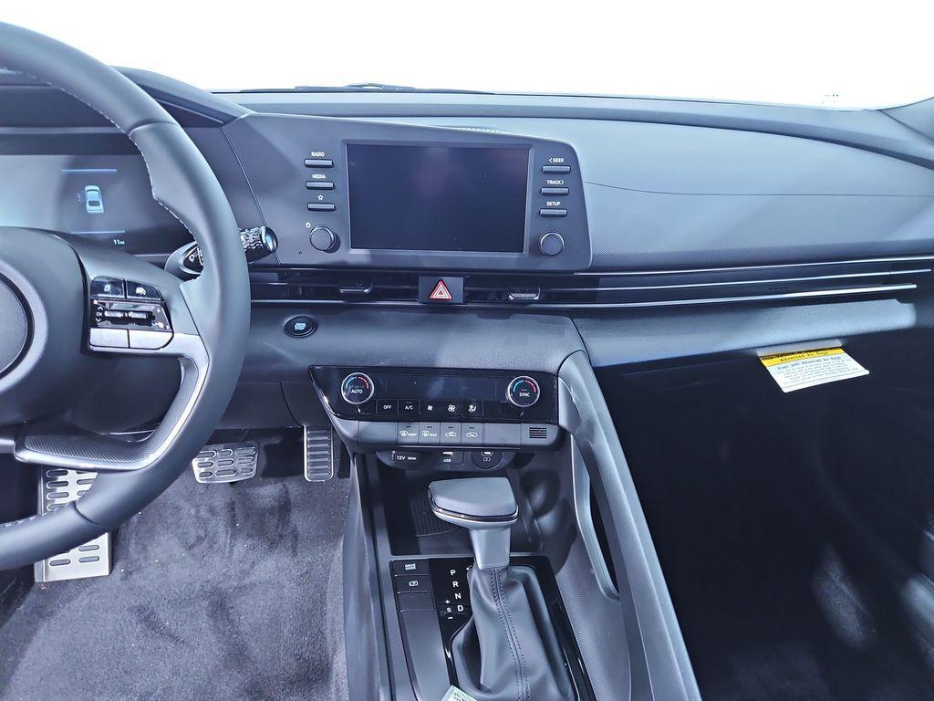 new 2025 Hyundai Elantra car, priced at $23,466