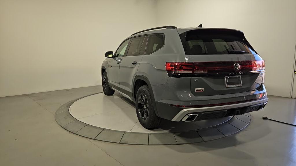 new 2024 Volkswagen Atlas car, priced at $43,982