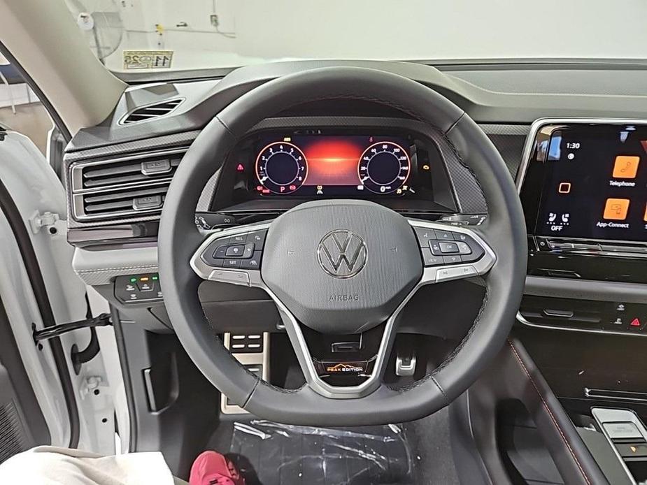 new 2024 Volkswagen Atlas car, priced at $49,826