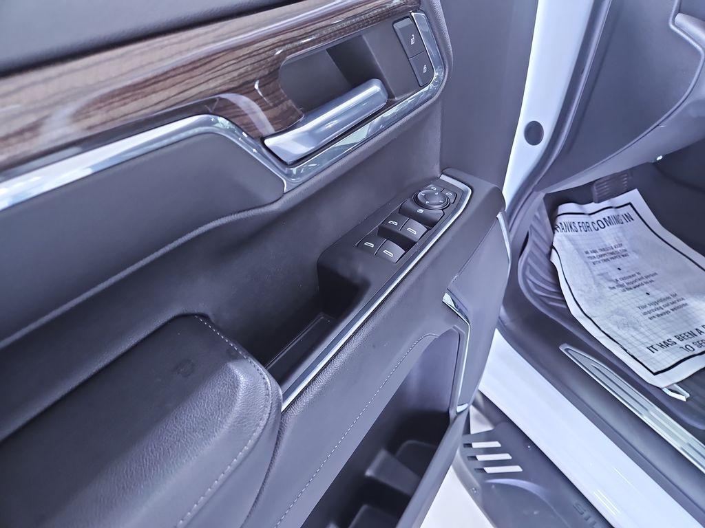 used 2023 Chevrolet Silverado 1500 car, priced at $50,534