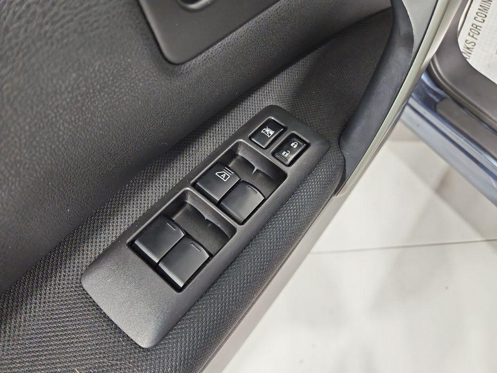 used 2014 Nissan Rogue Select car, priced at $8,922