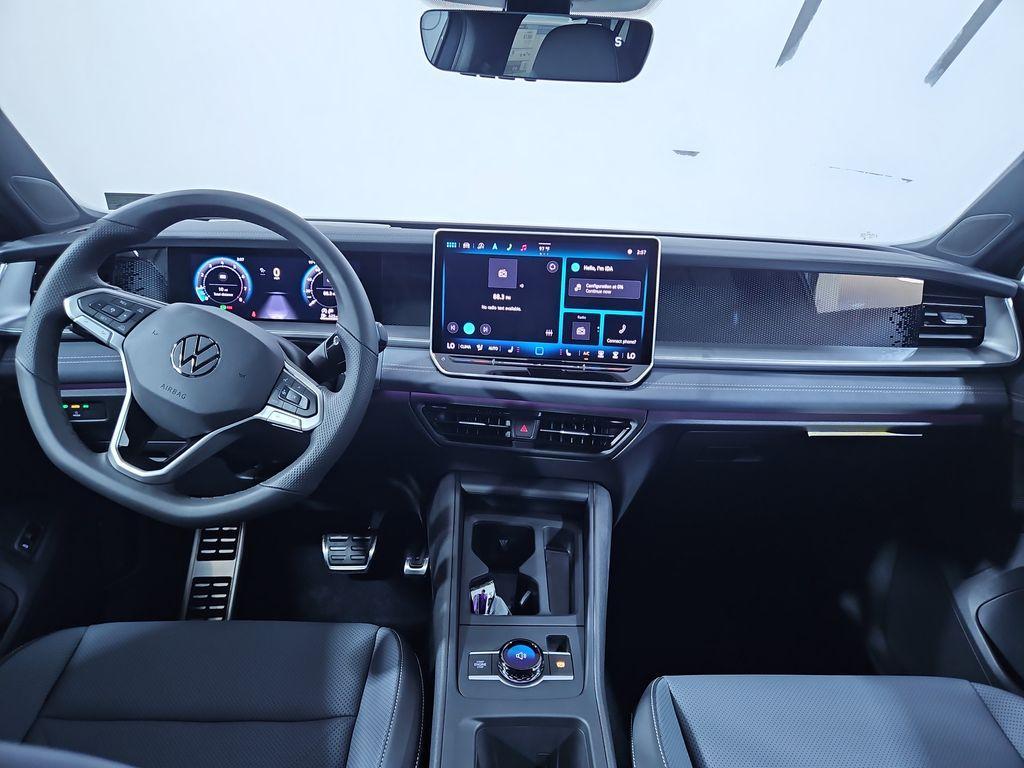 new 2025 Volkswagen Tiguan car, priced at $37,395