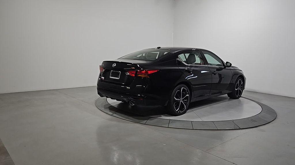 new 2025 Nissan Altima car, priced at $28,182